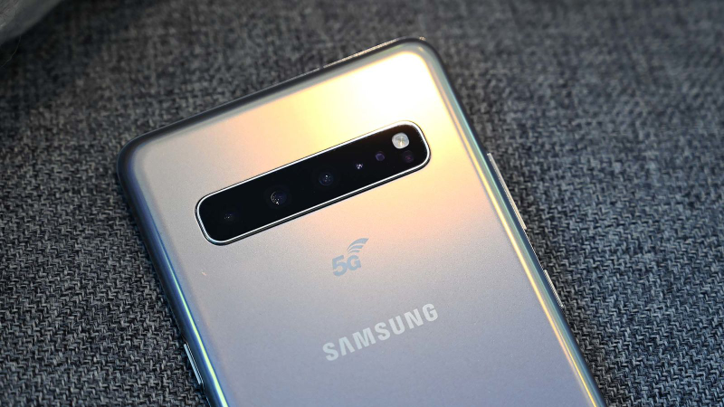 In addition to the three cameras found on the back of a regular Galaxy S10, the S10 5G comes with a fourth time-of-flight camera that can more accurately measure shapes and distances.